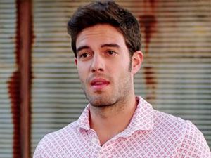 Değiştir Bakalım - Arman Kutman - Tolga