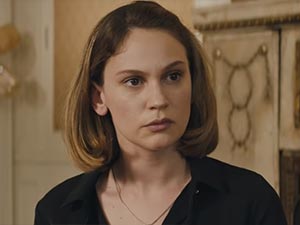 Bizim İçin Şampiyon - Farah Zeynep Abdullah - Begüm Atman