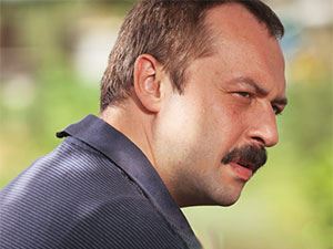 Annemin Yarası - Okan Yalabık - Mirsad Kimdir?