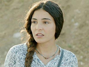 Babam - Ebru Şahin - Nilüfer Kimdir?