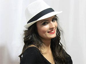 Bambaşka - Buse Sevindik - Doğa Kimdir?