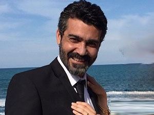 Dar Elbise - Caner Cindoruk - AKO Kimdir?