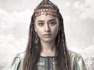 Direniş Karatay - Ece Yaşar - Maral Kimdir?