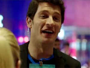 Dönerse Senindir - Uraz Kaygılaroğlu Kimdir?