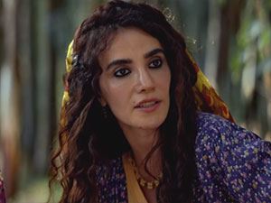 Ekşi Elmalar - Songül Öden - Türkan Özay Kimdir?