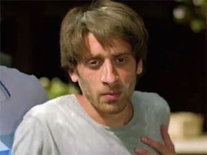 Geniş Aile 2: Her Türlü - Bora Akkaş - Zekai Kirişçi Kimdir?