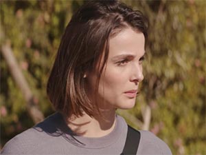 Hadi Be Oğlum - Büşra Develi - Leyla Kimdir?