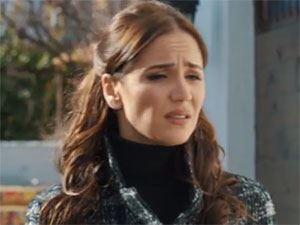 Hasret Bitti - Berna Keklikler - Özlem Bitti Kimdir?