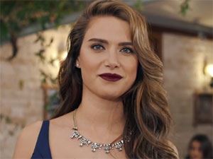 Hasret Bitti - Ceyda Ateş - Duru Pektemiz Kimdir?