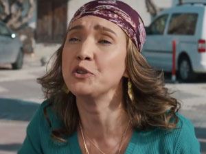 Hasret Bitti - Müge Esmeray - Şahane Bitti Kimdir?