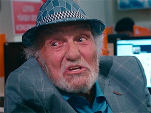 Kayseri Aslanı: Çin İşi - Erol Aksoy - Ziya Kimdir?