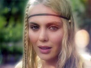 Sen Sağ Ben Selamet - Müge Uzel Kimdir?