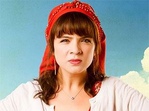 Seni Seven Ölsün - Burcu Altın - Gülsüm Kimdir?