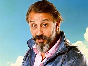 Seni Seven Ölsün - Ruhi Sarı - Hüsrev Kimdir?