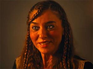 Vezir Parmağı - Ece Uslu - Feride Kimdir?