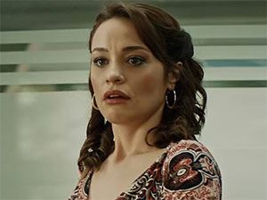 Yolsuzlar Çetesi - Özge Sezince - Gülay Kimdir?