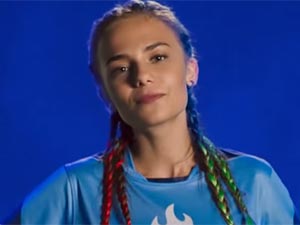 İyi Oyun - Bahar Şahin - Naz Kimdir?